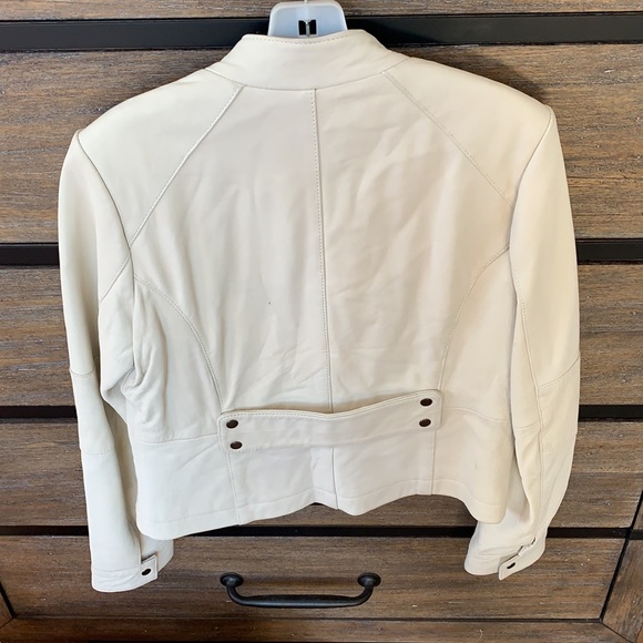 Wilson’s Leather cream motorcycle jacket. - Picture 3 of 7